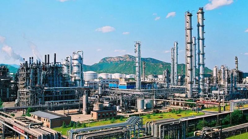 如何避开高价陷阱：精细化工产品批发采购攻略**